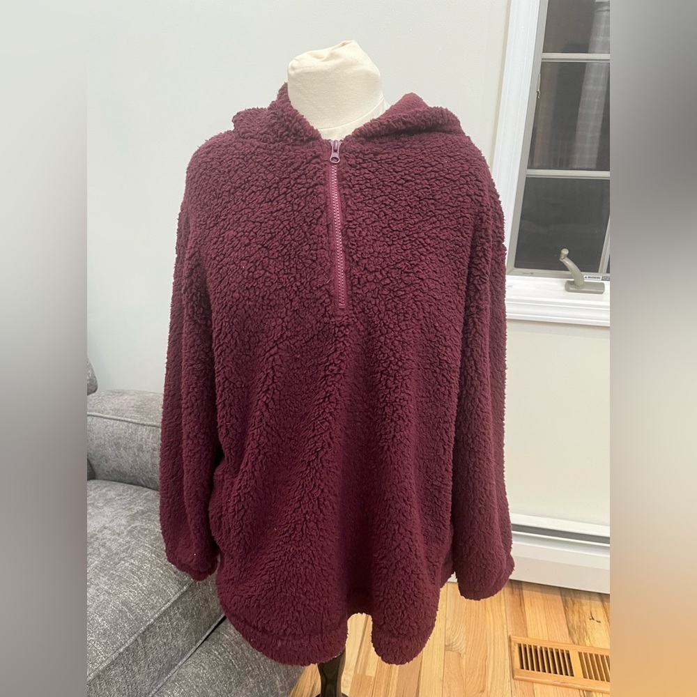 Koolaburra by UGG Women's Top Sz XL Brushed Back Sherpa Hoodie‎ Red A544816